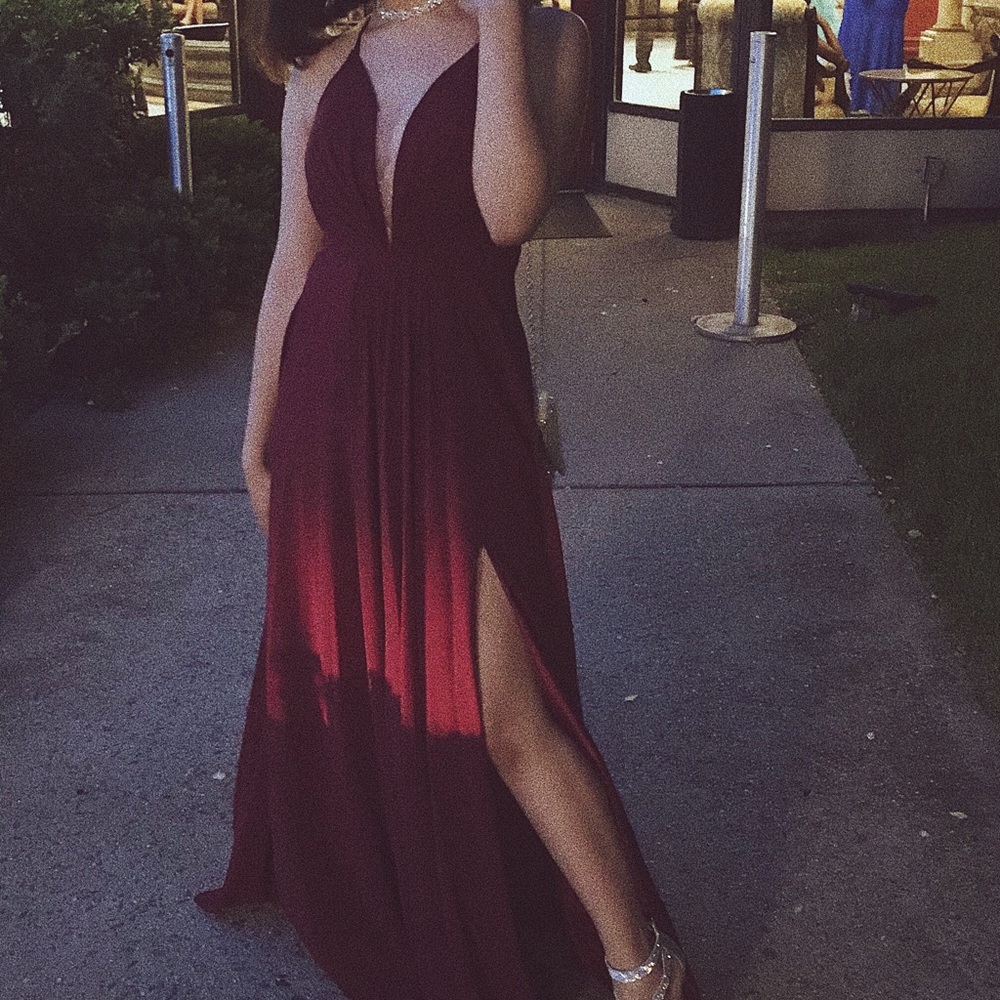 FAVIANA | Wine Prom Dress